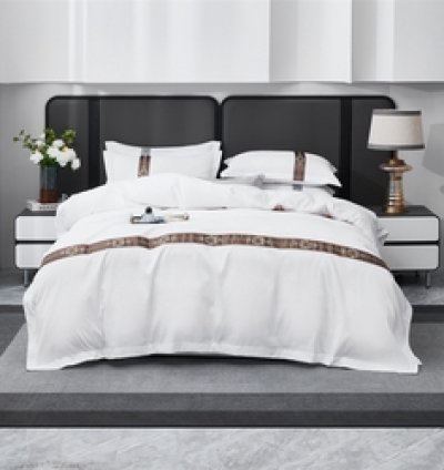 Hotel bedding set